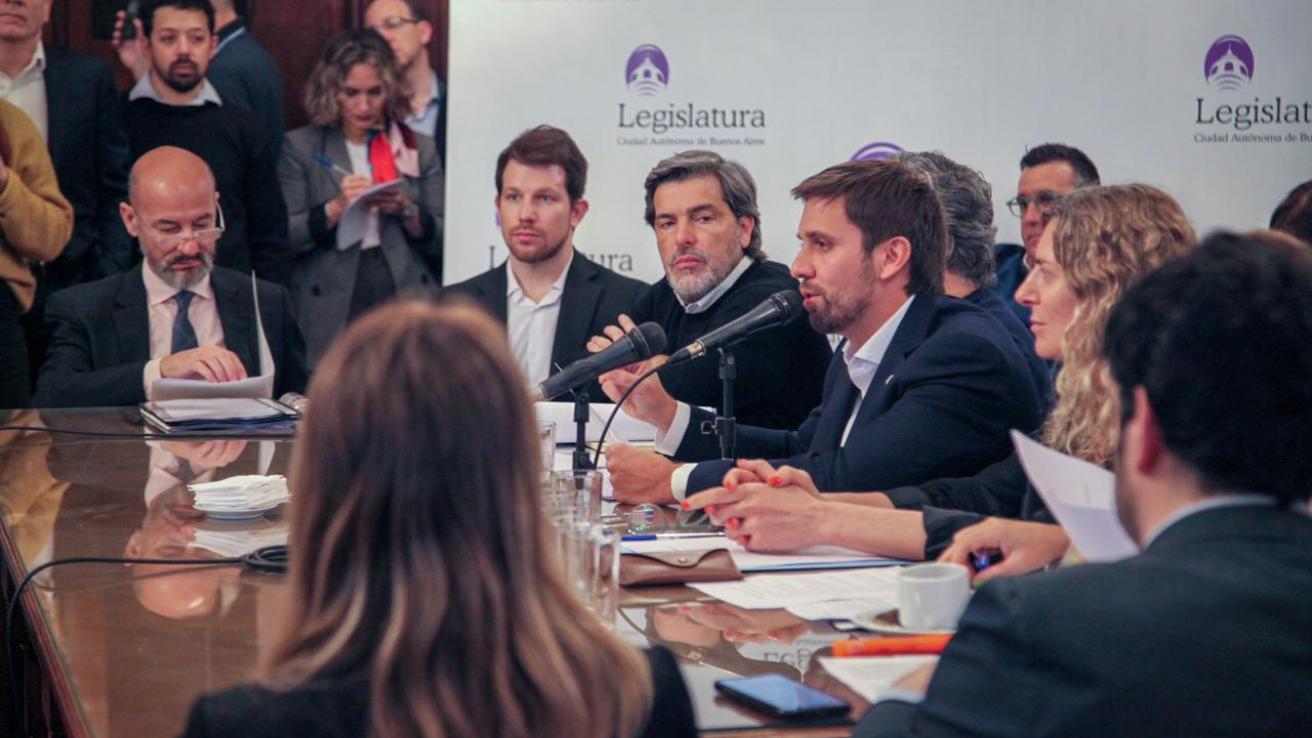 Gustavo Arengo en la Legislatura Porteña