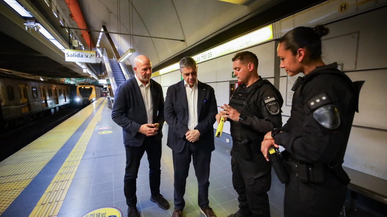 Seguridad en el subte: la policía de la Ciudad usará pistolas Taser