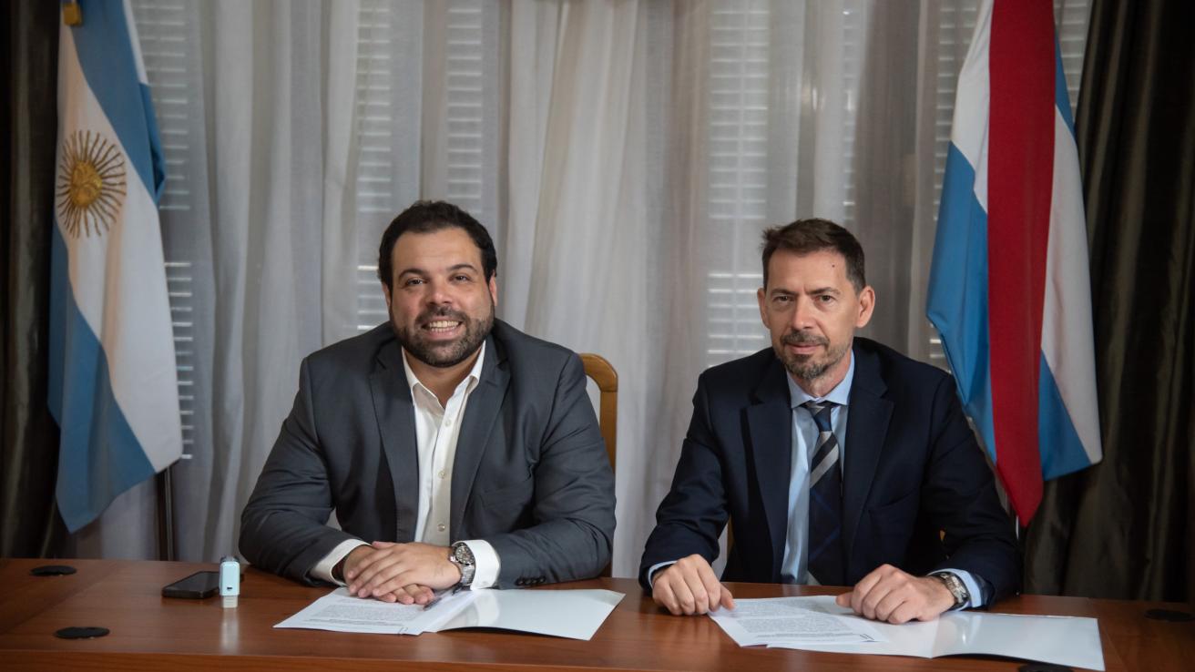 En la foto: Manuel Troncoso y Adrián González 