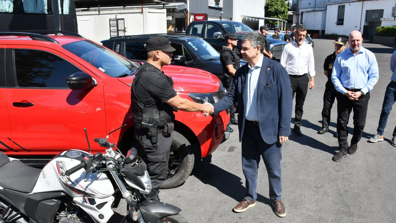 Autos, camionetas y motos secuestrados a delincuentes se suman a la Ciudad para fortalecer la seguridad de los vecinos