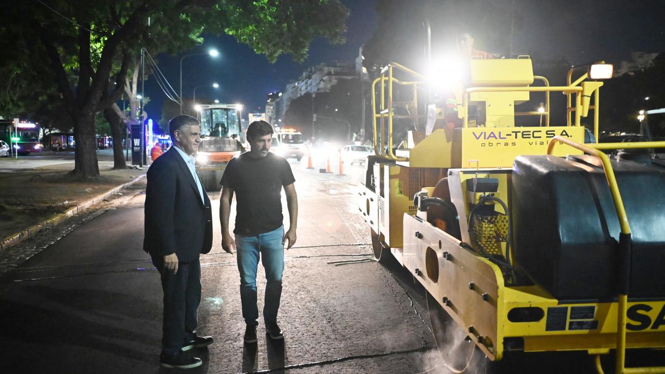 Plan Verano: la Ciudad trabaja por las noches en la repavimentación de 200 calles y avenidas