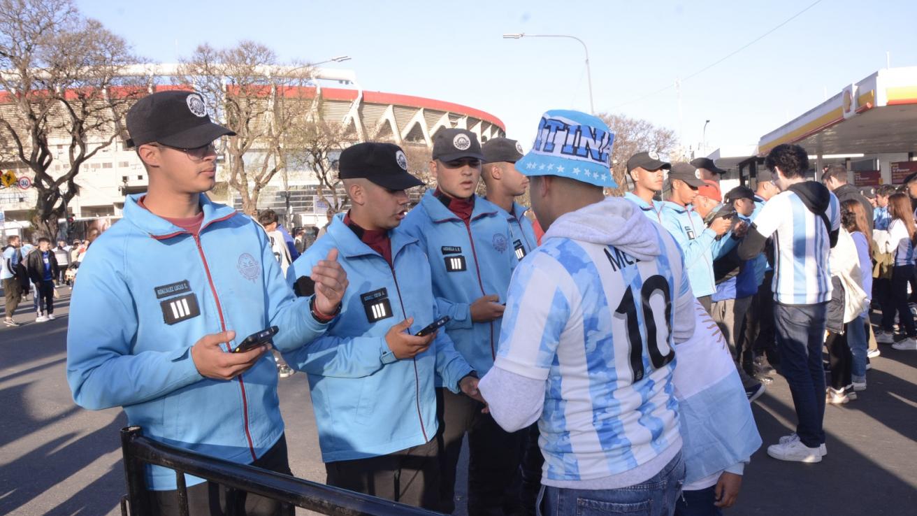 Cómo será el operativo de seguridad para el partido Argentina - Brasil
