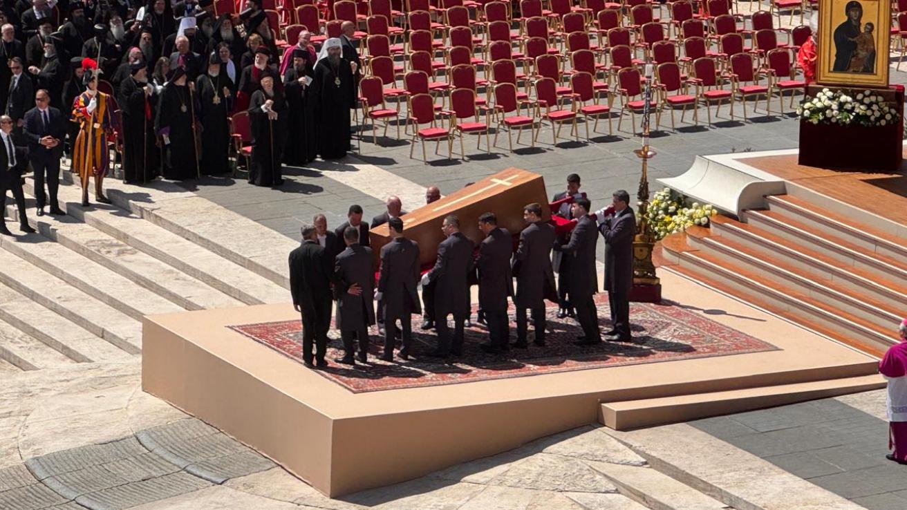 La Ciudad despidió en el Vaticano al Papa Francisco