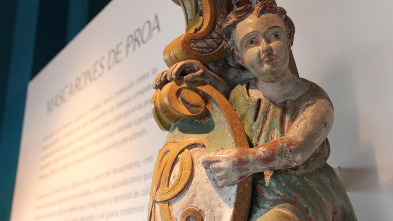 Sala mascarones de proa