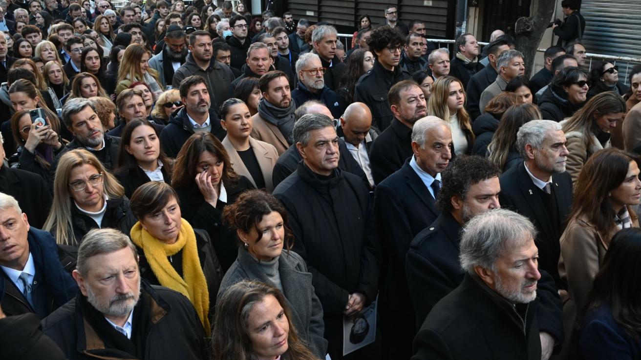 compromiso contra el antisemitismo