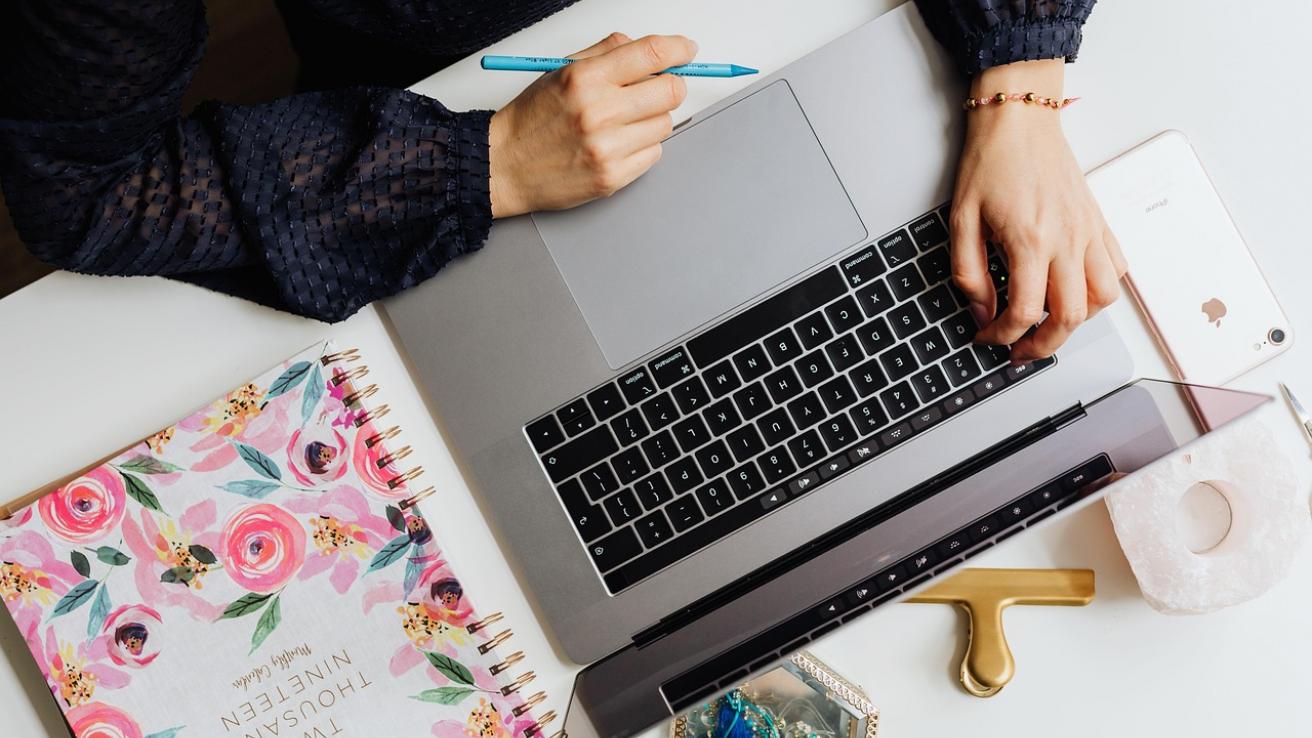 Nuevo Programa de Especialización Profesional: El libro expandido