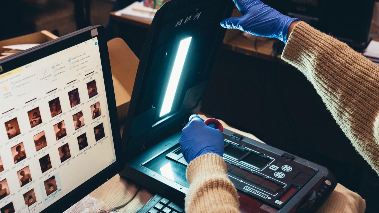 José Luis Perotta: investigación, digitalización y preservación del fondo fotográfico.2