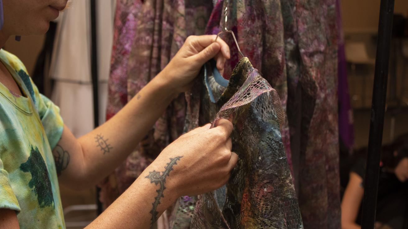 Becas de Capacitación y Mentoreo en Negocios de Diseño