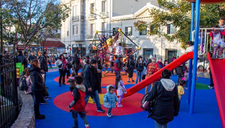 Plaza Alfonso Castelao
