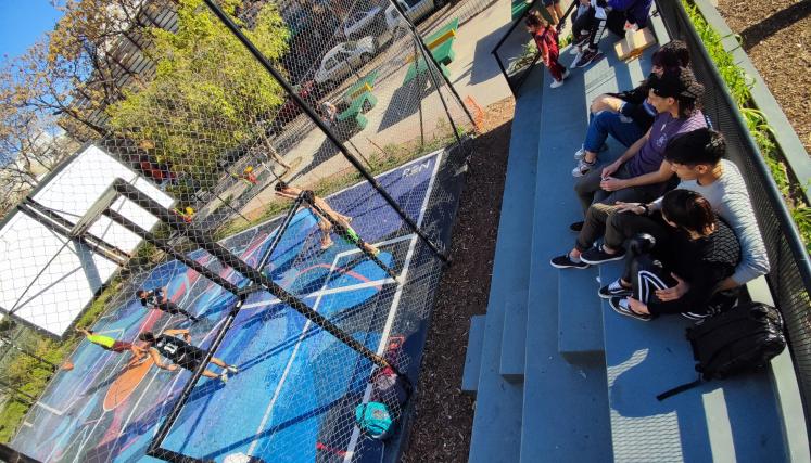 Sector de gradas en Plaza Almagro