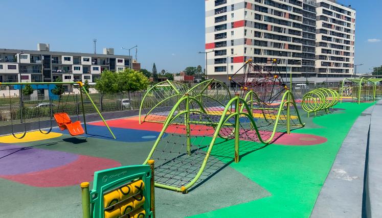 Patio de juegos Parque Estación Buenos Aires