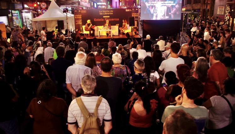 95.000 personas participaron de la edición 2023 de La Noche de las Librerías, que estuvo dedicada a celebrar los 40 años de la democracia.