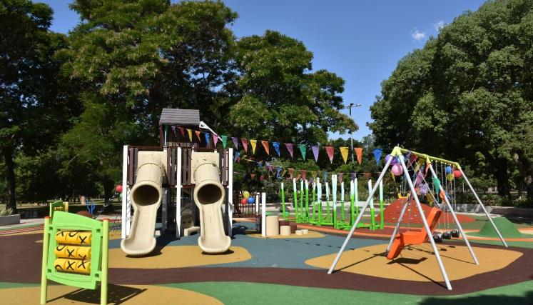 Patio de juegos de Parque Avellaneda, Comuna 9