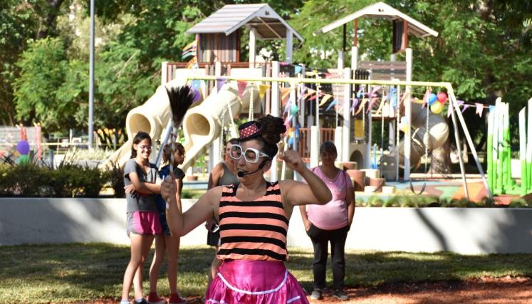 Evento inauguración patio de juegos y sector deportivo en Parque Avellaneda, Comuna 9