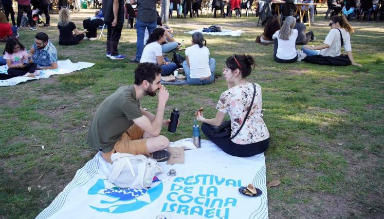 BA Celebra Israel y Paraguay