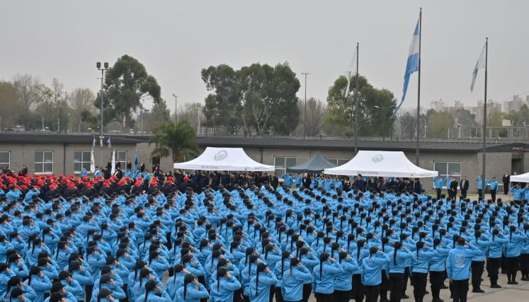 1270 efectivos juraron la Bandera