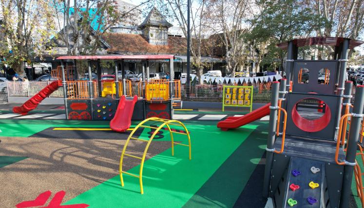 Patio de juegos Plazoleta Williams