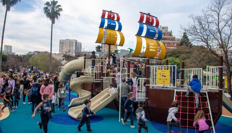 Patio de juegos en Plaza Inmigrantes de Armenia
