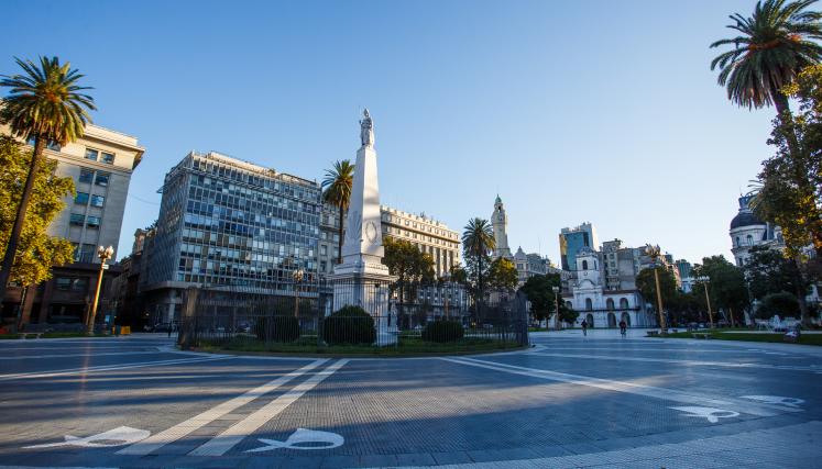 plaza-de-mayo.jpg
