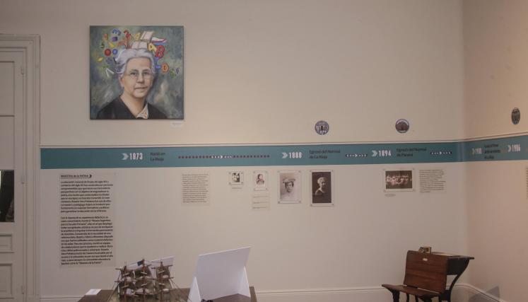 Inauguración de la Sala «Rosario Vera Peñaloza» en el Museo Bernasconi