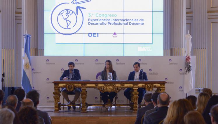 3.er Congreso sobre experiencias internacionales de desarrollo profesional docente