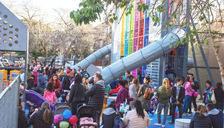 Plaza de los Colegiales, patio de juegos