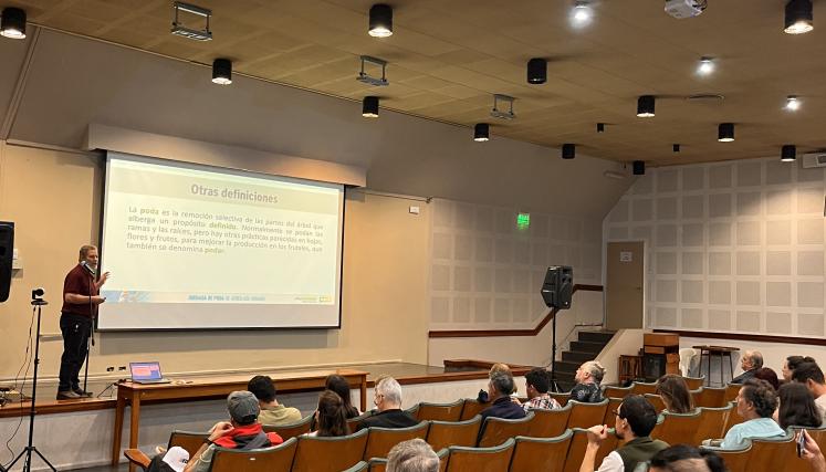 Participantes de la jornada en el aula