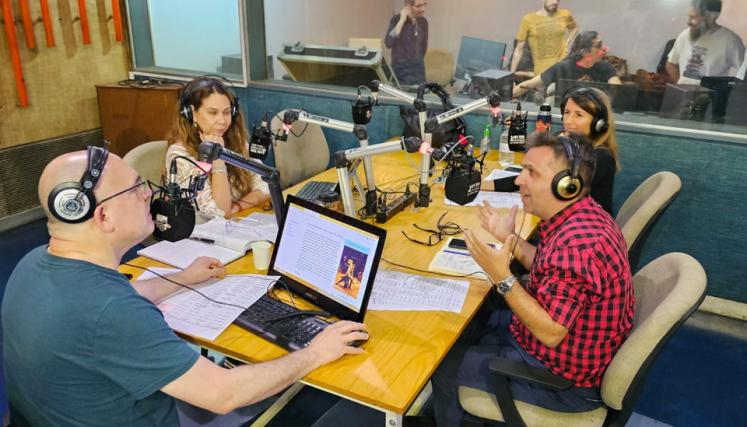 Dúplex Radio Ciudad y La 2x4