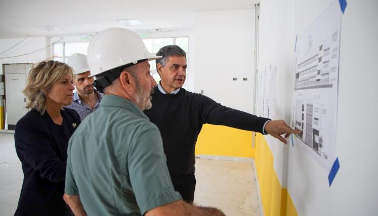 Jorge Macri y Mercedes Miguel recorrieron las obras del edificio de la Escuela de Danzas N° 2