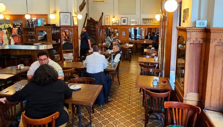 Bar "Los Galgos" interior