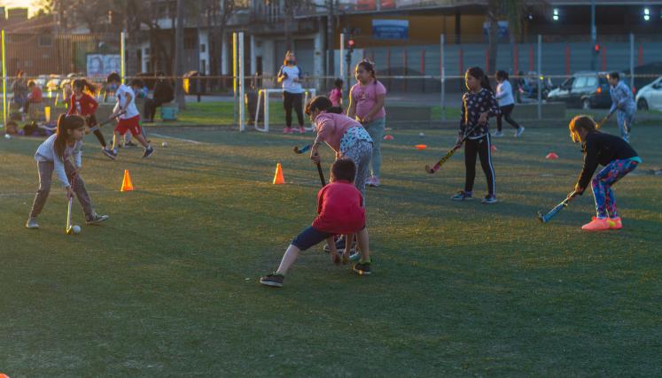 POPULARES PORTADA TARJETA.jpg