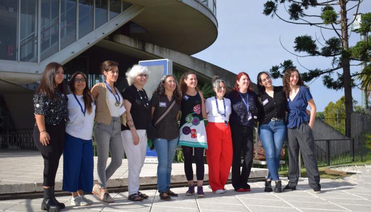 Apasionadas por el Universo: un día en el Planetario a pura ciencia con niñas y adolescentes 