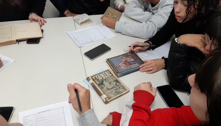 EXPERIENCIAS CON ESTUDIANTES DE NIVEL SECUNDARIO