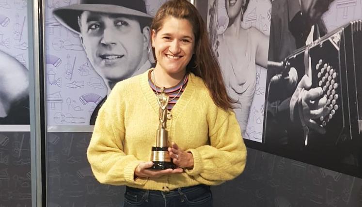 Vale Meer - Redes Radio Ciudad