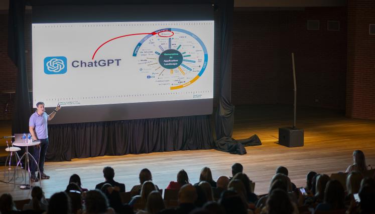 Llegó la IA, ¿y ahora qué hacemos?