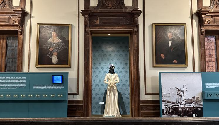 Montaje "De blanco te esperé..."