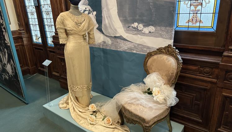 Montaje "De blanco te esperé..."