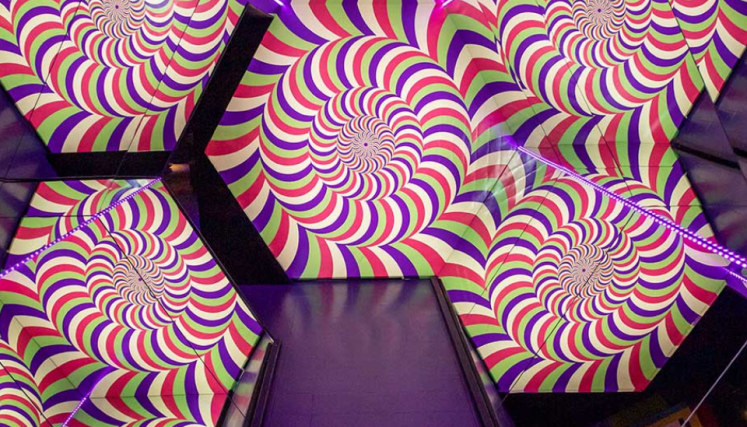 Pantallas con círculos de colores