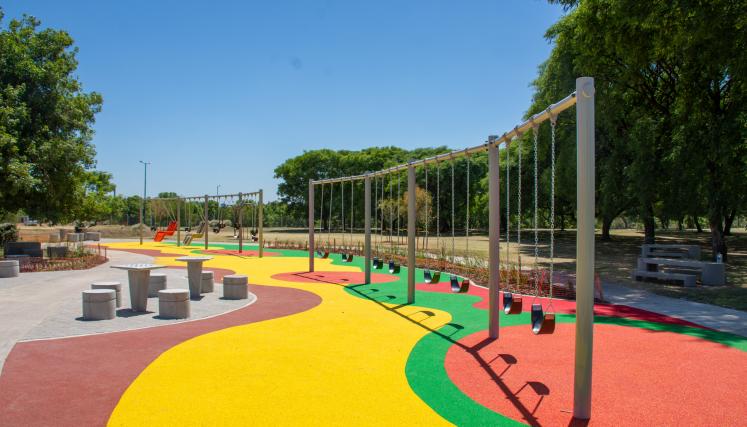 Patio de juegos en Parque Indoamericano