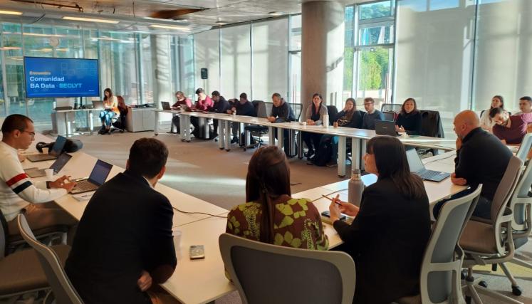Participantes del encuentro BA Data reunidos