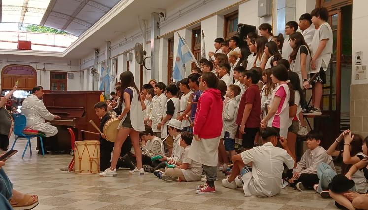 escuela centenaria