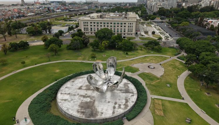 Foto Floralis Restaurada3.jpeg