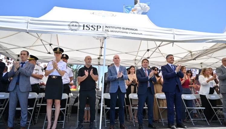  Durante la actual gestión se sumaron 3.839 efectivos a la Policía de la Ciudad, que cuenta con más de 27 mil agentes.