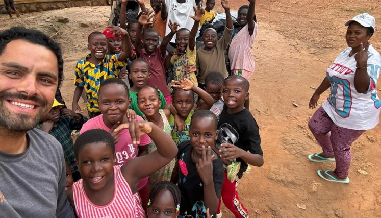 Izquiedo en AfricA 2