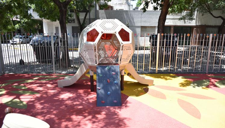 Plazoleta Herminia Brumana