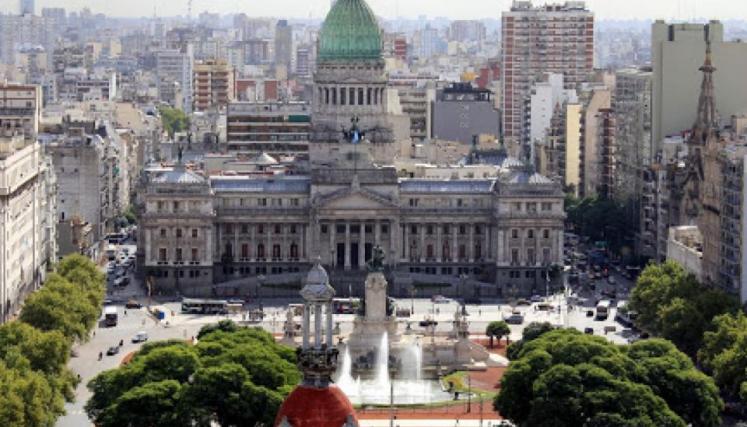 Vista aérea de la plaza y el Congreso