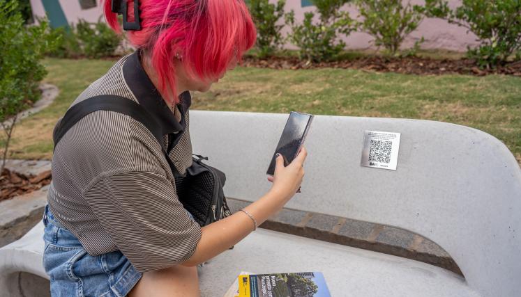 Plaza Jorge L. Borges