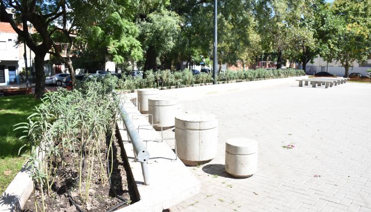 PLAZA OBISPO ENRIQUE ANGELELLI