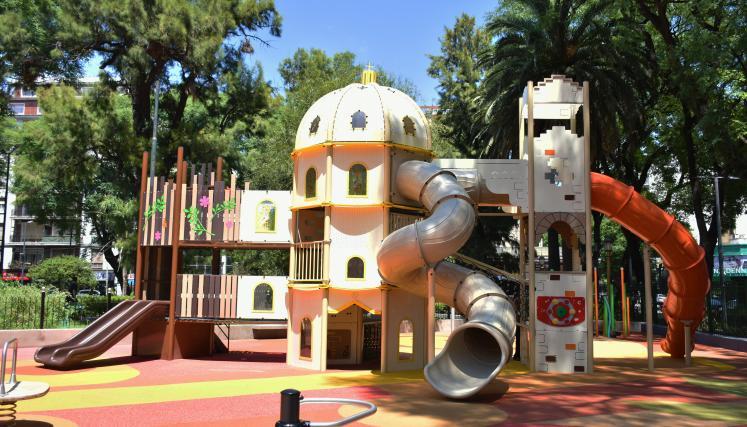 Plaza General Pueyrredón