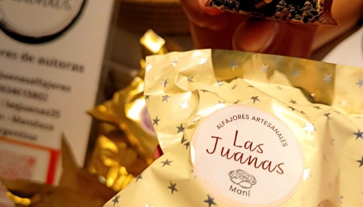 Alfajor con relleno de mani 